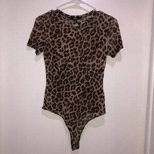 Euc Ladies Papaya bodysuit Size M